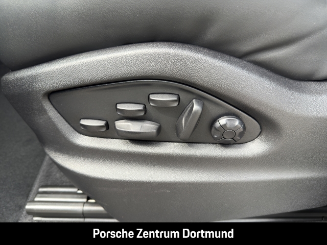 Porsche Cayenne S E-Hybrid Coupe Arktikgrau HA-Lenkung