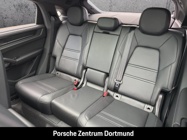 Porsche Cayenne S E-Hybrid Coupe Arktikgrau HA-Lenkung