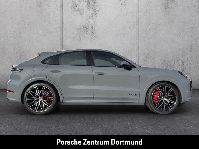 Porsche Cayenne GTS Coupe BOSE Sportabgasanlage 22-Zoll