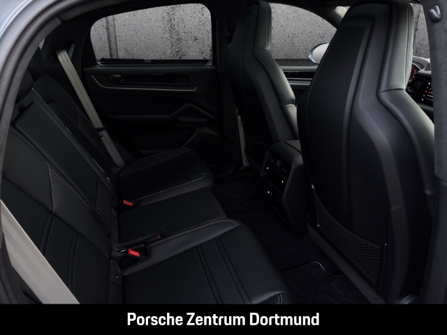 Porsche Cayenne GTS Coupe BOSE Sportabgasanlage 22-Zoll