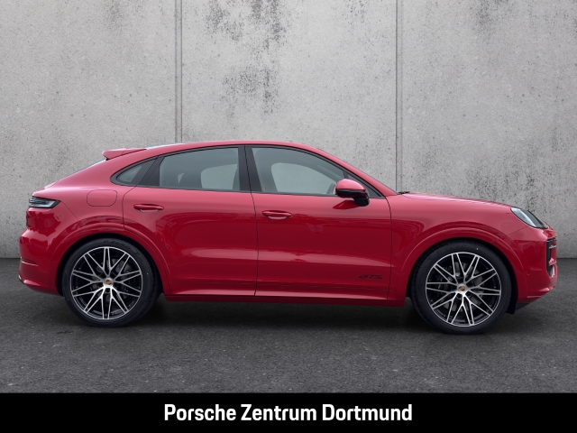 Porsche Cayenne GTS Coupe HA-Lenkung InnoDrive Head-Up