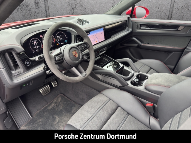 Porsche Cayenne GTS Coupe HA-Lenkung InnoDrive Head-Up