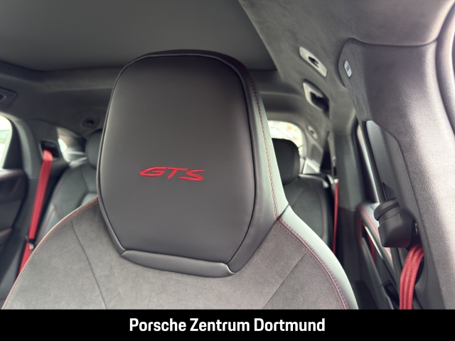 Porsche Cayenne GTS Coupe HA-Lenkung InnoDrive Head-Up