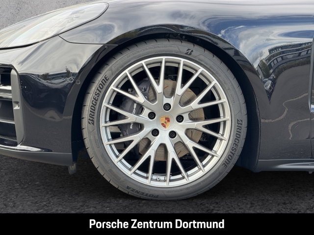 Porsche Panamera 4 HA-Lenkung InnoDrive Head-Up BOSE