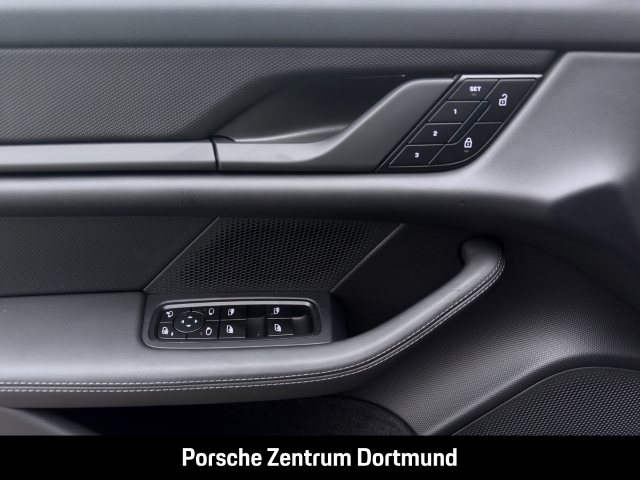 Porsche Taycan 4 Cross Turismo HA-Lenkung BOSE Panorama
