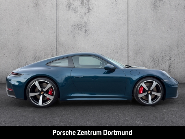 Porsche 992 911 Carrera S Burmester HA-Lenkung InnoDrive