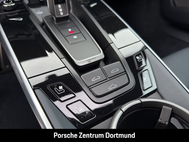 Porsche 992 911 Carrera S Burmester HA-Lenkung InnoDrive