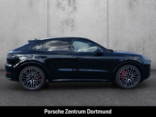 Porsche Cayenne GTS Coupe HA-Lenkung InnoDrive Head-Up