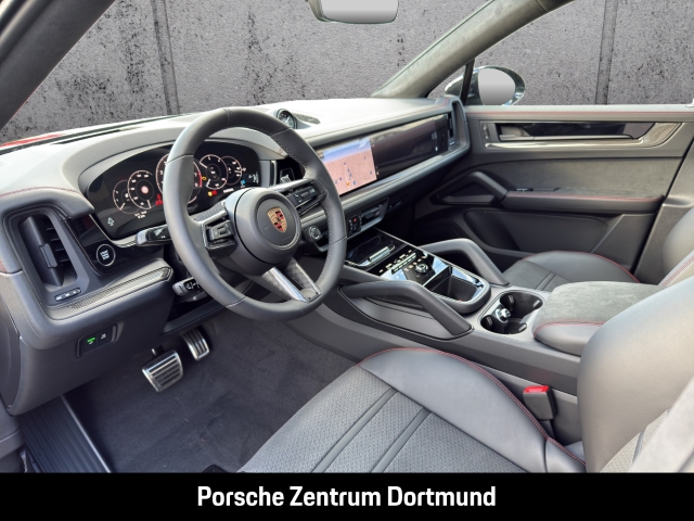 Porsche Cayenne GTS Coupe HA-Lenkung InnoDrive Head-Up