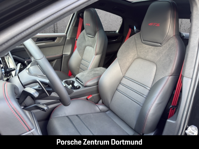 Porsche Cayenne GTS Coupe HA-Lenkung InnoDrive Head-Up