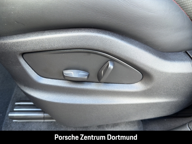 Porsche Cayenne GTS Coupe HA-Lenkung InnoDrive Head-Up