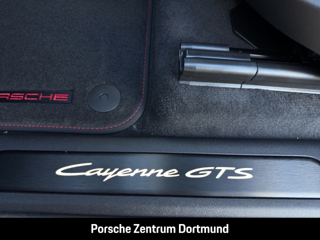Porsche Cayenne GTS Coupe HA-Lenkung InnoDrive Head-Up