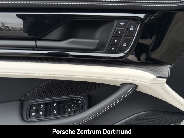 Porsche Panamera 4 E-Hybrid HA-Lenkung InnoDrive Head-Up