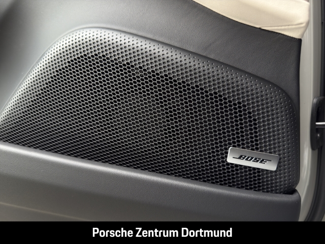 Porsche Panamera 4 E-Hybrid HA-Lenkung InnoDrive Head-Up