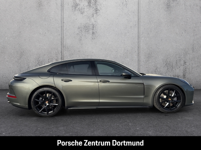 Porsche Panamera 4 E-Hybrid HA-LenkungInnoDrive Head-Up