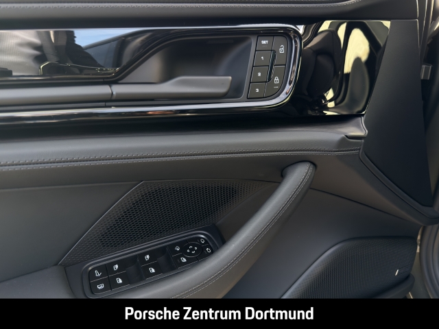 Porsche Panamera 4 E-Hybrid HA-LenkungInnoDrive Head-Up
