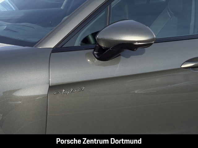 Porsche Panamera 4 E-Hybrid HA-LenkungInnoDrive Head-Up