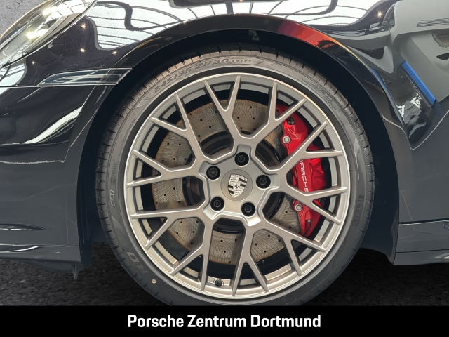 Porsche 992 911 Carrera 4S HA-Lenkung Sportfahrwerk BOSE