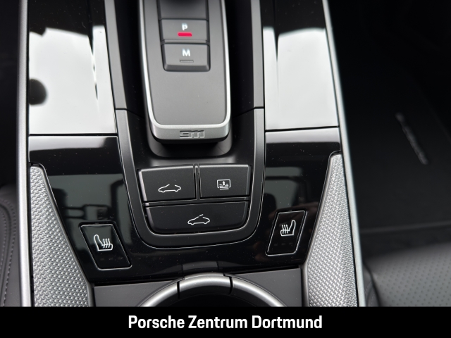 Porsche 992 911 Carrera 4S HA-Lenkung Sportfahrwerk BOSE