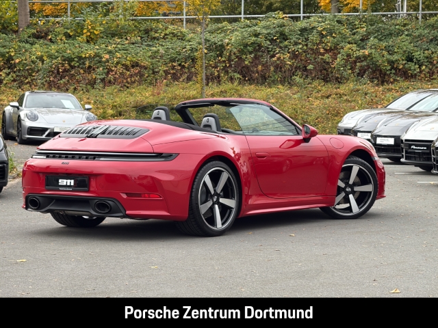 Porsche 992 911 Carrera Cabrio Sportabgas BOSE 21-Zoll