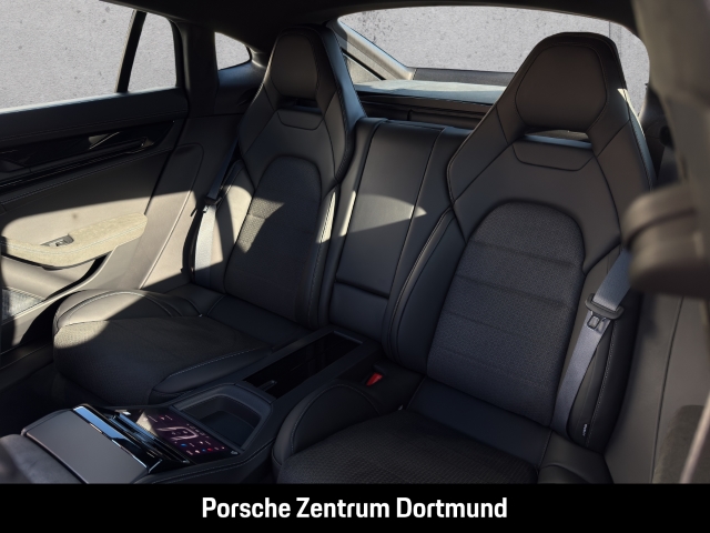 Porsche Panamera GTS Burmester HA-Lenkung Nachtsicht LED