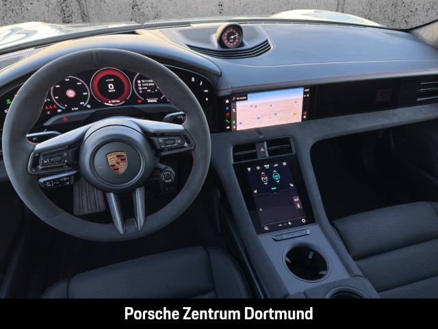 Porsche Taycan GTS HA-Lenkung InnoDrive Head-Up BOSE