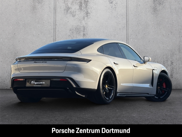 Porsche Taycan GTS HA-Lenkung InnoDrive Head-Up BOSE