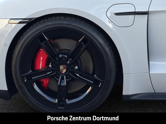 Porsche Taycan GTS HA-Lenkung InnoDrive Head-Up BOSE