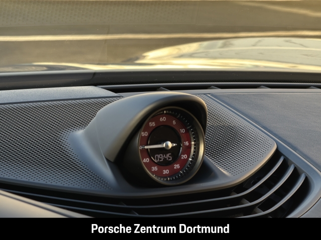 Porsche Taycan GTS HA-Lenkung InnoDrive Head-Up BOSE
