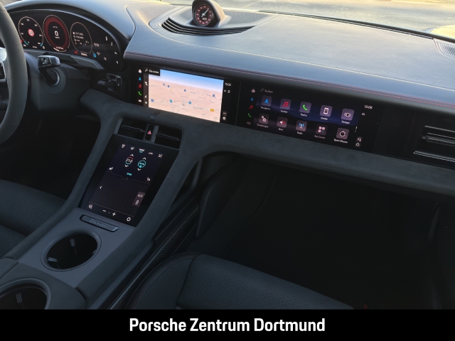 Porsche Taycan GTS HA-Lenkung InnoDrive Head-Up BOSE