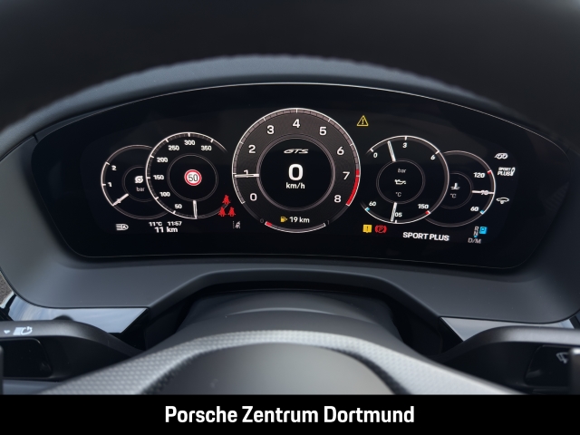 Porsche Panamera GTS HA-Lenkung InnoDrive Head-Up