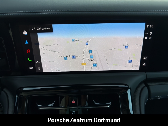 Porsche Panamera GTS HA-Lenkung InnoDrive Head-Up