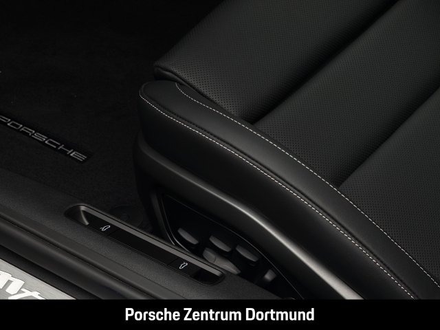 Porsche 992 Targa 4S Liftsystem-VA BOSE Sitzbelüftung