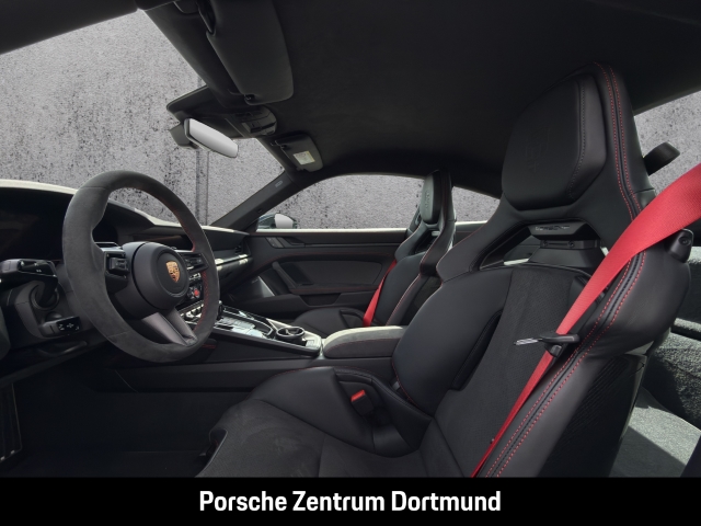 Porsche 992 -2 (911) Carrera 4 GTS Burmester Sportabgas