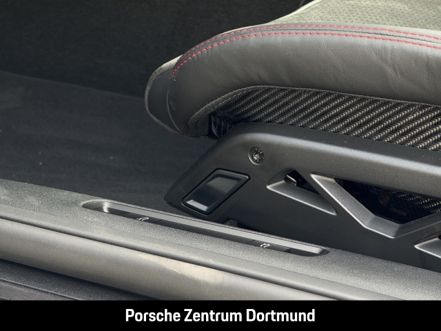 Porsche 992 -2 (911) Carrera 4 GTS Burmester Sportabgas