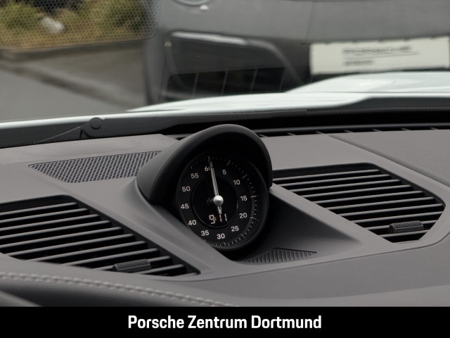 Porsche 992 911 Carrera 4S HA-Lenkung Sportabgas BOSE