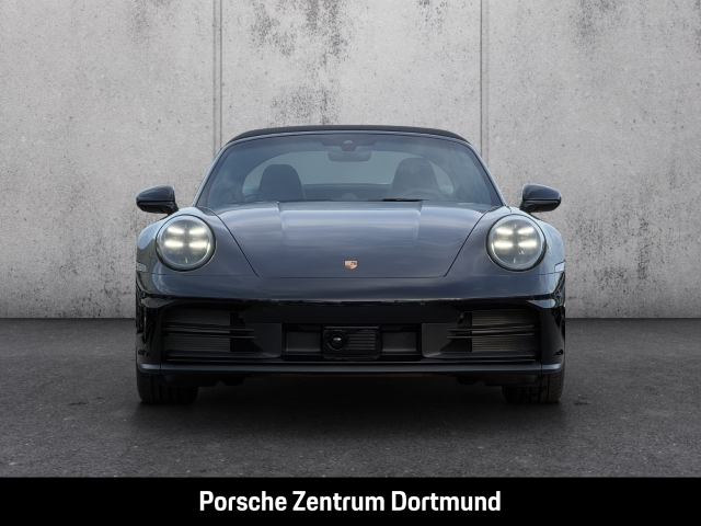 Porsche 992 911 Targa 4S Sitzbelüftung Abstandstempomat
