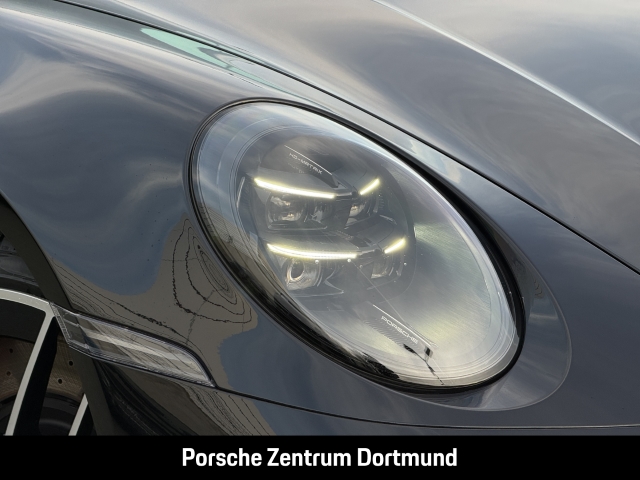 Porsche 992 911 Targa 4S Sitzbelüftung Abstandstempomat