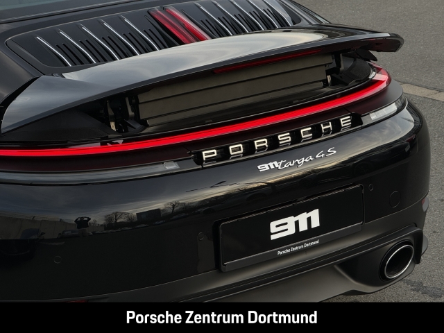 Porsche 992 911 Targa 4S Sitzbelüftung Abstandstempomat