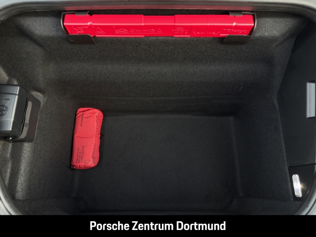 Porsche 992 911 Targa 4S Sitzbelüftung Abstandstempomat