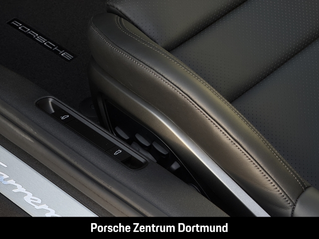 Porsche 992 911 Carrera 4S Cabriolet HA-Lenkung BOSE