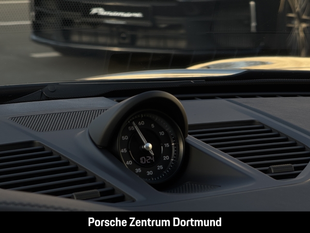 Porsche 992 911 Carrera 4S Cabriolet HA-Lenkung BOSE