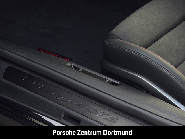 Porsche 992 911 Targa 4 GTS Abstandstempomat LED-Matrix