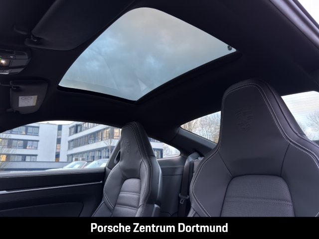 Porsche 992 911 Carrera 4S InnoDrive Surround-View BOSE