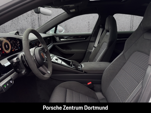 Porsche Panamera 4 E-Hybrid HA-Lenkung InnoDrive BOSE