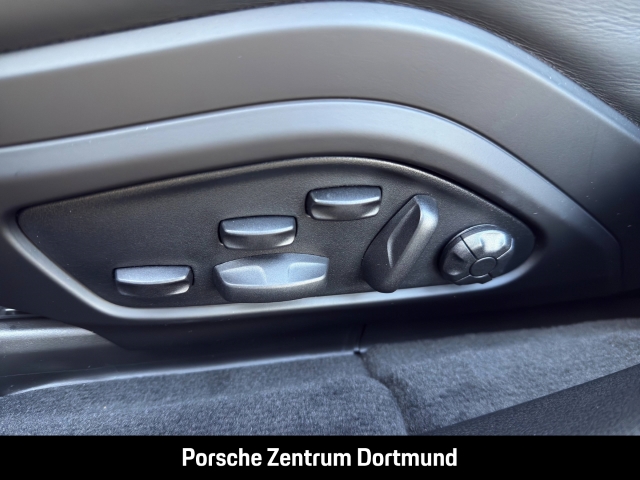 Porsche Panamera 4S E-Hybrid Abstandstempomat LED-Matrix
