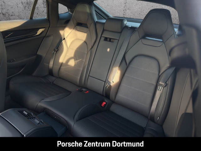 Porsche Panamera 4S E-Hybrid Abstandstempomat LED-Matrix