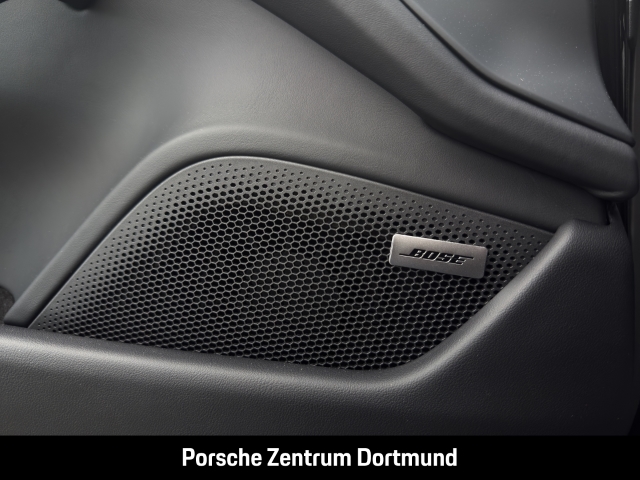 Porsche Taycan 4 Black Edition BOSE LED Luftfederung