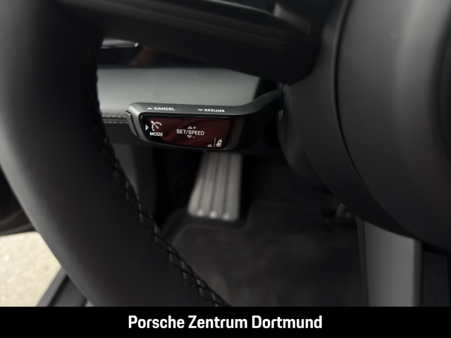 Porsche Taycan 4 Black Edition BOSE LED Luftfederung
