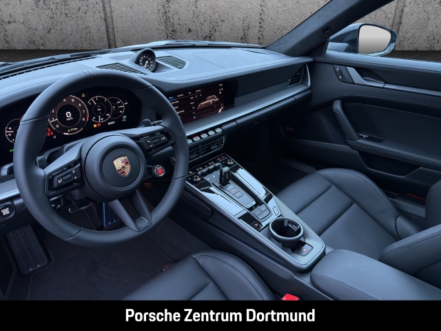 Porsche 992 911 Carrera 4S Sportabgas Surround-View BOSE